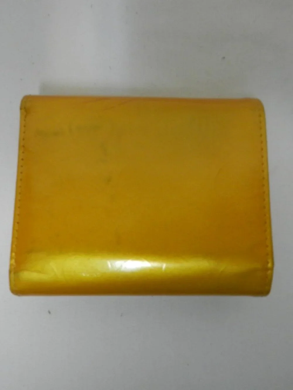 LovCat Heart embossed patent Genuine Leather yellow small tri-fold wallet
